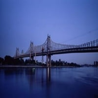 Bridzs, át, egy, folyó, Queensboro, bridzs, keleti folyó, Manhattan, New York város, New York állam, USA poszter nyomtat